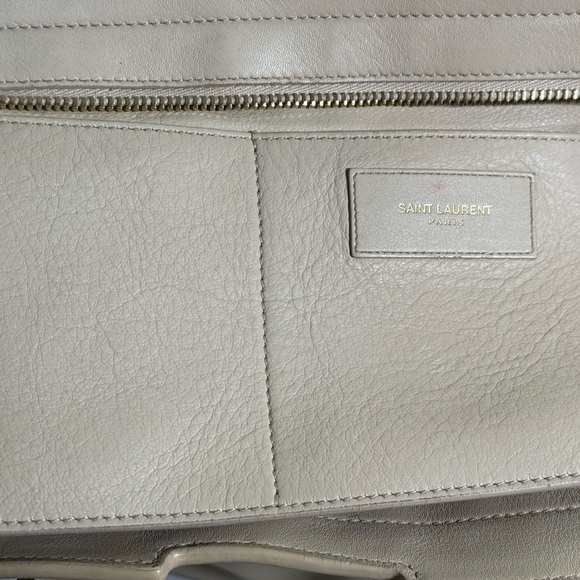 Authentic YSL Beige Cabass - Picture 7 of 9